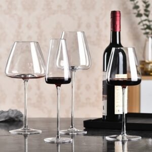 Light luxury modern simple transparent glass Burgundy red wine glass home high-end groove wine goblet